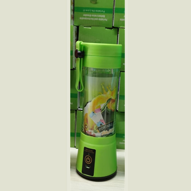 Portable USB Rechargeable Mini Blender – Electric Fruit Juice Mixer for Smoothies, Shakes & Everyday Kitchen Use