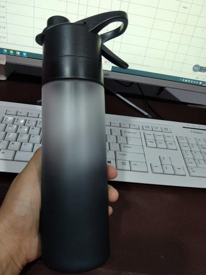 Large Capacity 2-in-1 Spray Water Bottle – Portable Mist & Drink Hydration Bottle for Outdoor Sports, Fitness, Travel & Daily Use