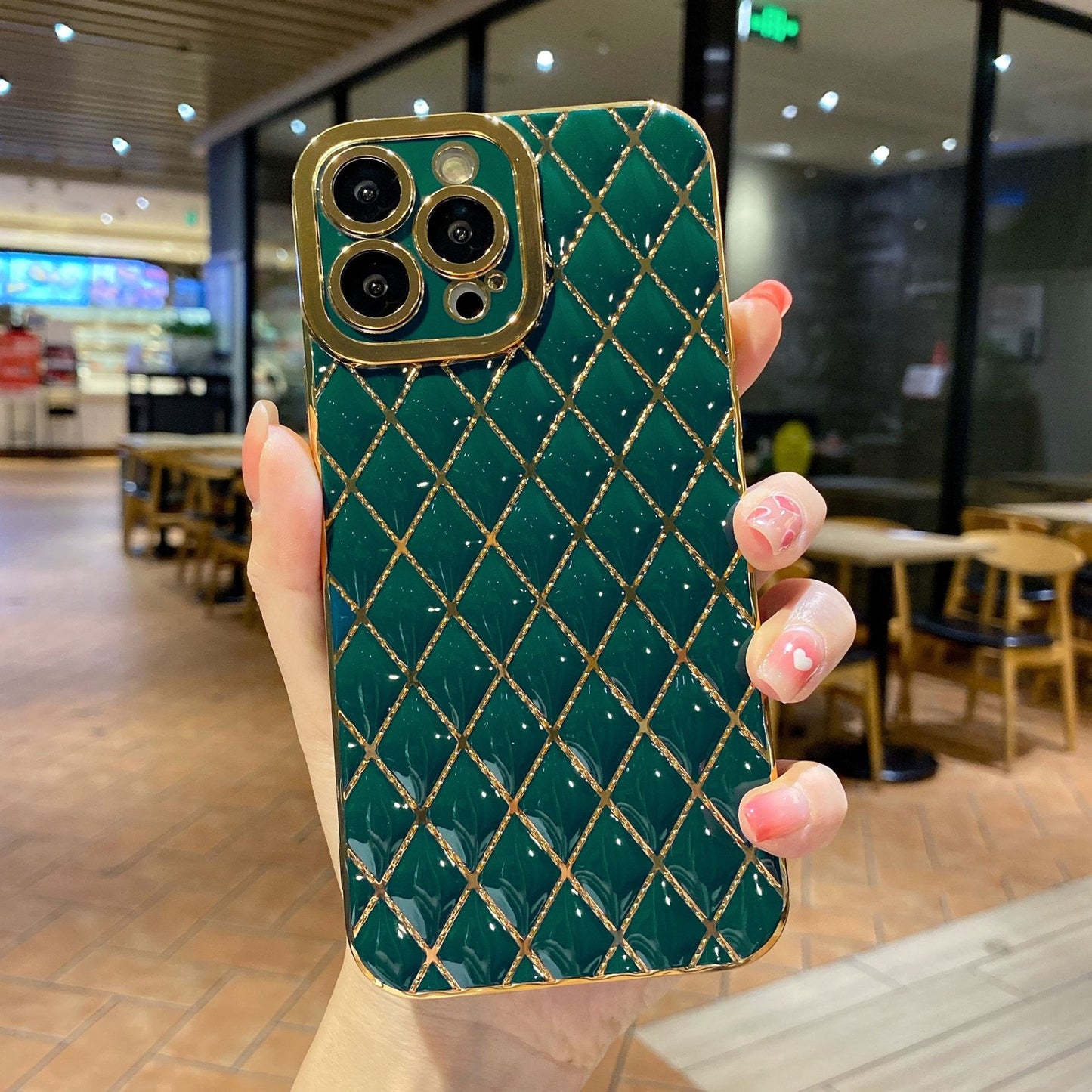 Luxury Electroplated 6D Diamond Phone Case – Stylish Protective Cover for Smartphones